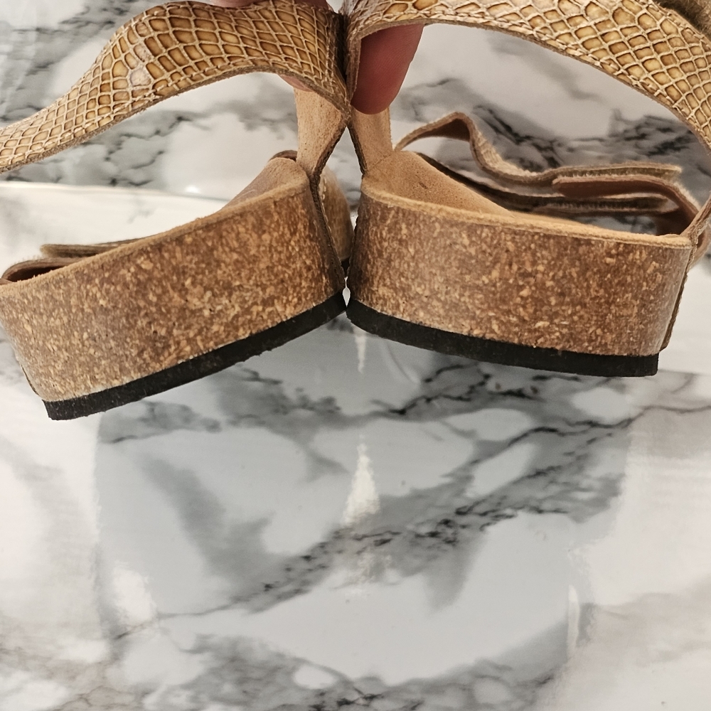 Vionic Valencia Reptile Print Adjustable Strappy Orthotic Comfort Sandal size 7 - Picture 7 of 9